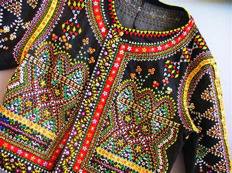 Taking Inspirations from Philippine Indigenous Peoples | Filipino clothing, Filipino fashion ...