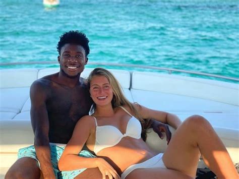 Alphonso Davies Girlfriend Jordyn Huitema Wiki 2022- Age, Net Worth ...