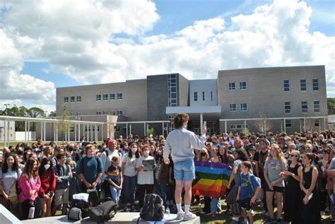 Pine View High School class president organizes 'Say Gay' walkout