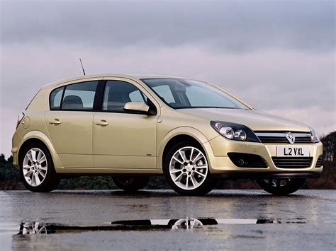 VAUXHALL Astra Hatchback specs - 2004, 2005, 2006, 2007, 2008, 2009 ...