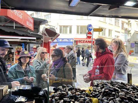 Istanbul: Guided Food Tour of Street Food and Markets | GetYourGuide