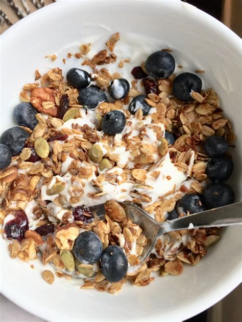 Easy-Healthy-Homemade-Granola-Recipe - Emily Roach Health Coach