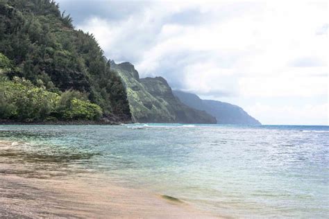 Top 9 Locations for the Best Snorkeling on Kauai - Hawaii Travel with Kids