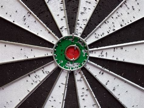 Dart Board Bullseye Target Free Stock Photo - Public Domain Pictures