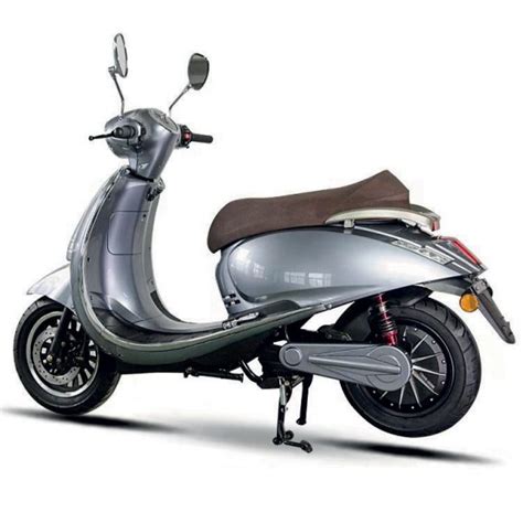 EVC Electric Scooter (Equivalent 125cc) - Scooters and motors