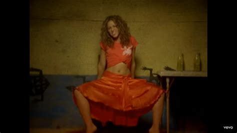 Shakira song hips don t lie - coursekum