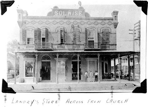 Blacks Oyster Bar - Abbeville | Louisiana history, Small towns, 100 ...