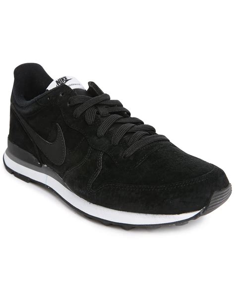 Nike Internationalist Black Suede Sneakers in Black for Men | Lyst