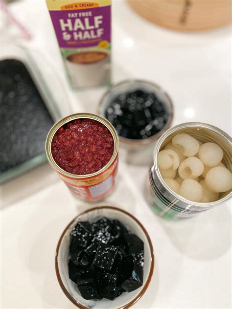 How to make Sương Sáo Đen (Grass Jelly Dessert) - Ta-Daa!