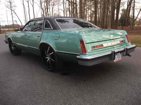 1977 Ford LTD II Brougham Sedan Green RWD Automatic Brougham - Classic ...