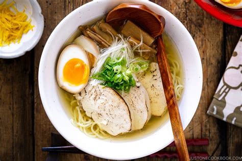 Shio Ramen ????? - Japan Travel