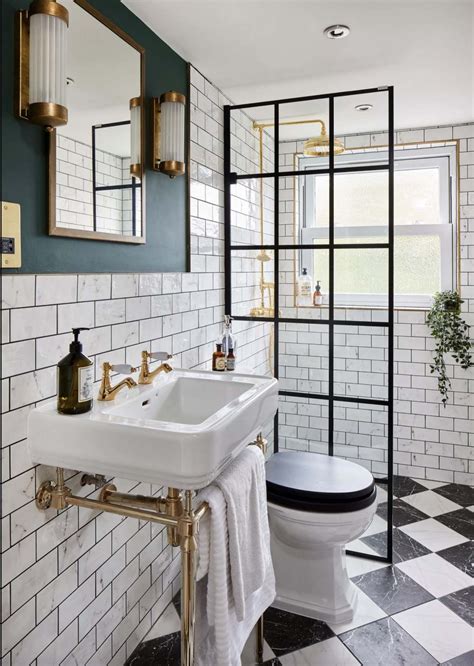 Small En Suite Shower Room Ideas : 11 Brilliant Walk In Shower Ideas For Small Bathrooms British ...