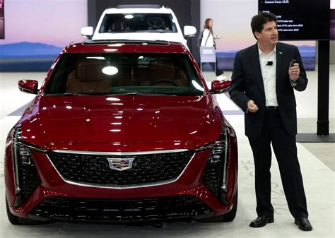 GM reveals updated Cadillac CT5 with this added technology