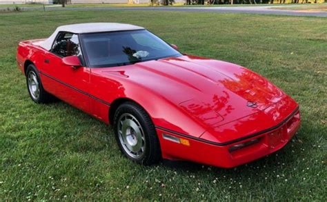 2,450 Original Miles! 1987 Chevrolet Corvette | Barn Finds