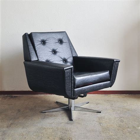 Black leather swivel chair | #167892