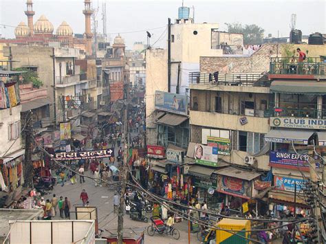 Paharganj Main Bazaar - Delhi: Get the Detail of Paharganj Main Bazaar on Times of India Travel