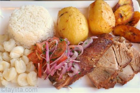 Ecuadorian roasted pork with sides | Recetas comida rapida, Recetas de comida, Pierna de cerdo ...