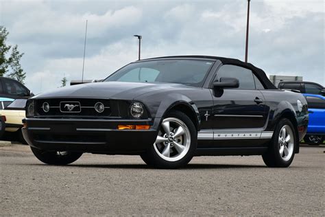 2007 Ford Mustang | American Muscle CarZ