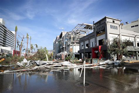 27 dead after Hurricane Otis makes landfall in Mexico as Category 5 ...