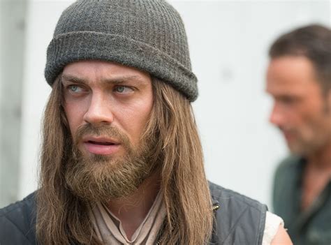 Jesus Speaks! The Walking Dead's Tom Payne Talks His Big Arrival and Surprising Connection to ...