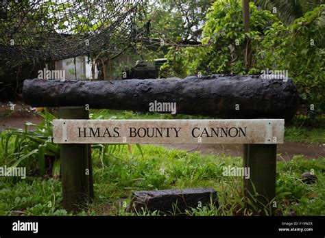 Adamstown, Pitcairn Island. The HMS Bounty cannon Stock Photo: 86883746 - Alamy