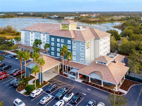 Pet-Friendly Hotels Sarasota | EVEN Hotel Sarasota-Lakewood Ranch