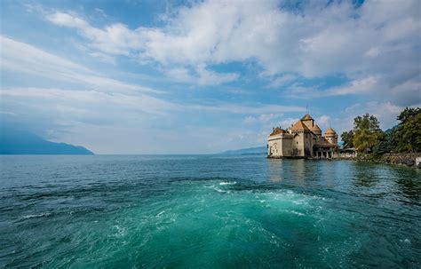 Château de Chillon Review & Tips - Travel Caffeine