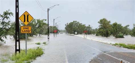 'Once in a century' flood cuts off communities in northwestern Australia - Read Qatar Tribune on ...