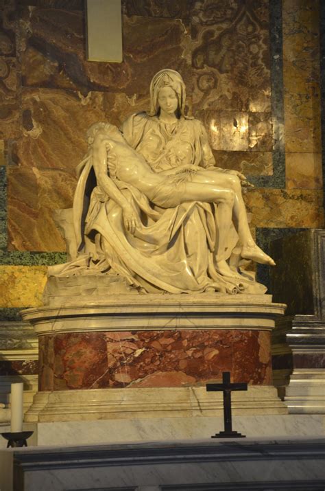 Michelangelo's "Pieta" ************************ | Famous sculptures ...