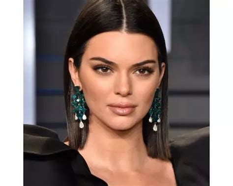 25 Best Kendall Jenner Hairstyles | Fabbon