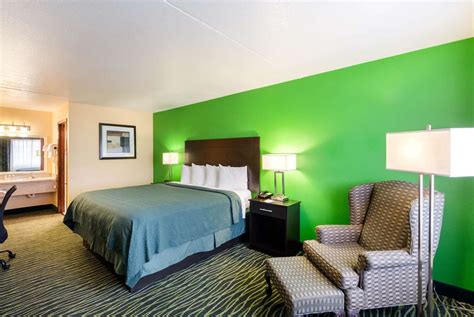 Quality Inn Siloam Springs, AR - See Discounts