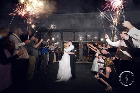 Wedding Sparkler Exit | Sparkler exit wedding, Wedding sparklers, Engagement photography