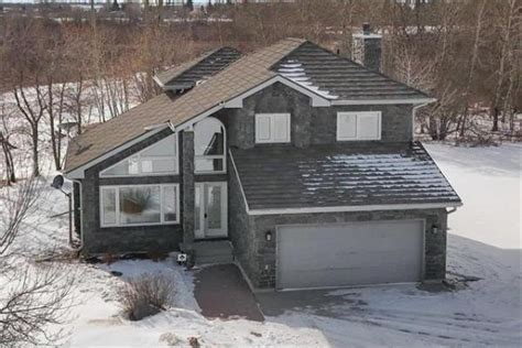 in East St Paul For Sale - Winnipeg Free Press Homes