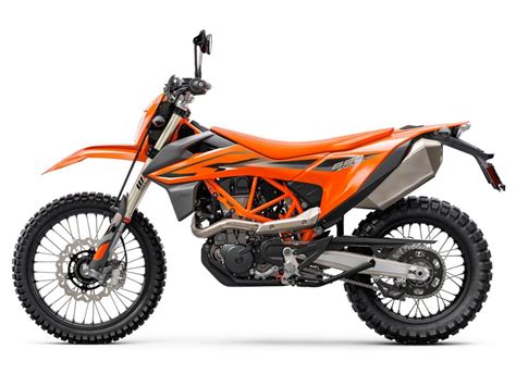 2023 KTM 690 Enduro R First Look | Dirt Rider