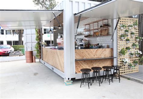 A Shipping-Container Cafe