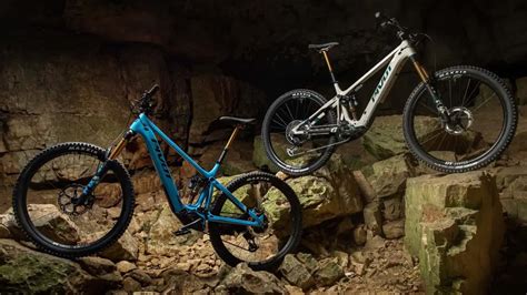 Pivot Unveils New Shuttle AM Electric Mountain Bike