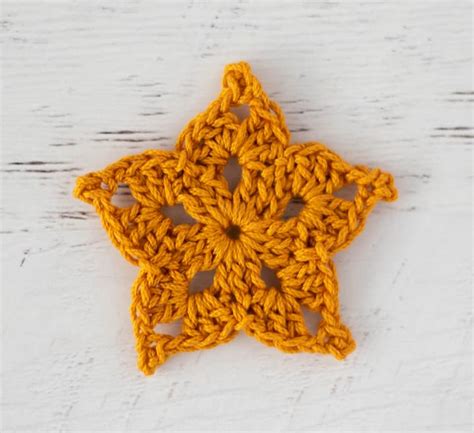 Easy Crochet Star Pattern - Crochet 365 Knit Too