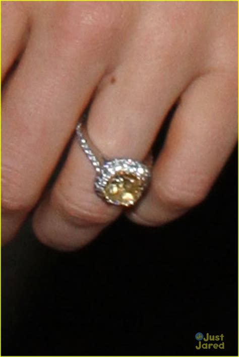 Alexa Vega Shows Off New Engagement Ring! | Photo 598766 - Photo Gallery | Just Jared Jr.