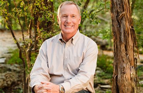 Max Lucado Biography, Age, Family, Children, Daughter, Net Worth, Quotes and Books