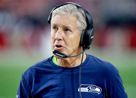 Seahawks coach Pete Carroll, Marshawn Lynch's agent, offer different messages