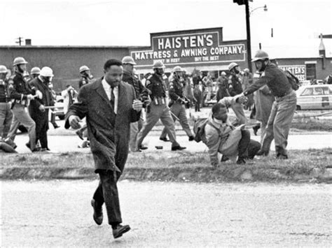 Bloody Sunday in Selma Shaped the Life of Rep. John Lewis - WAKA 8