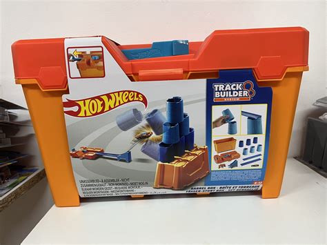 Hot Wheels – Track Builder – dnmtoys.com