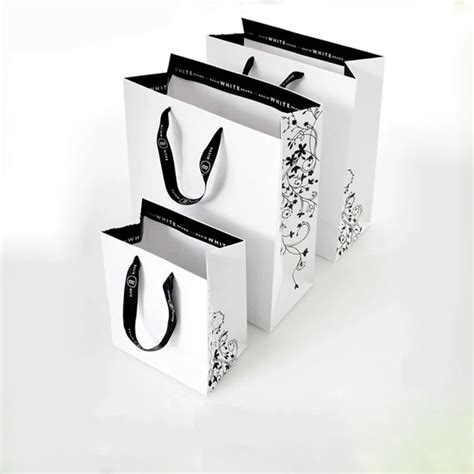 Wholesale 500pcs/lot reusable boutique gift paper shopping bags customized printing logo luxury ...