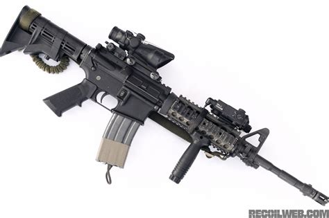 War Rifle Re-Creation: OIF M4 Carbine | RECOIL