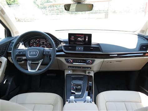 2019 Audi Q5: 90 Interior Photos | U.S. News