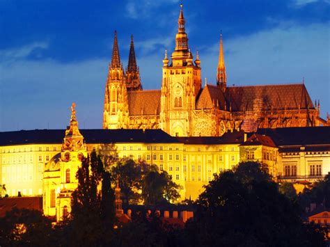 Prague Castle (Pražský hrad) - Prague's must-see attraction