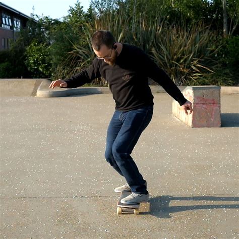 How to do the original kickflip - no ollie necessary! - Freestyle Tricktips