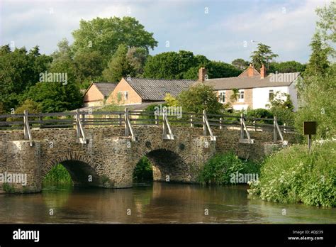 Tilford Bridge Farnham Surrey England UK Stock Photo - Alamy