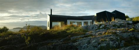 Remote Retreats: 7 Norwegian Cabins Embracing the Wilderness ...