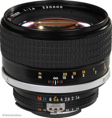 Nikon 85mm f/1.4 AI-s Review